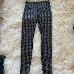 Lululemon leggings size 2